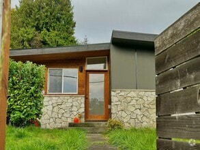 Building Photo - 9003 Carkeek Dr S