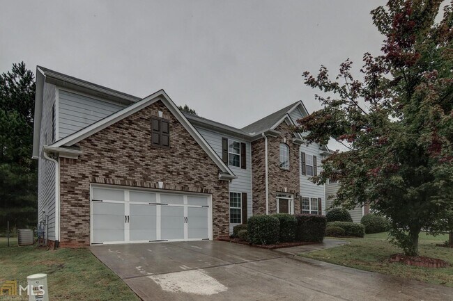 Foto del edificio - 3233 Bridge Walk Dr