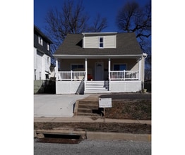 Building Photo - 3818 W Cold Spring Ln