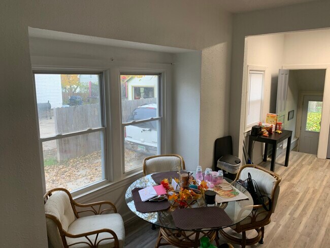 Foto del edificio - Hastings Duplex