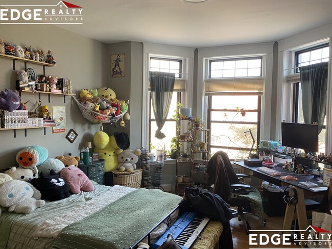 Foto del edificio - 1914 Beacon St