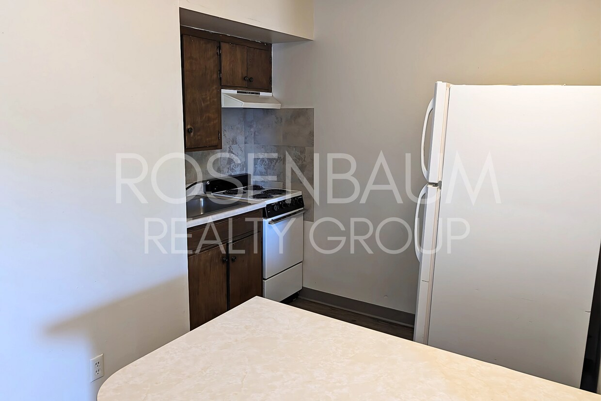 Foto del edificio - Cute and cozy 1-bedroom, 1-bath downstair ...