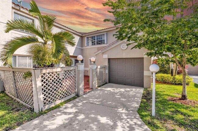Foto del edificio - 11163 Chandler Dr