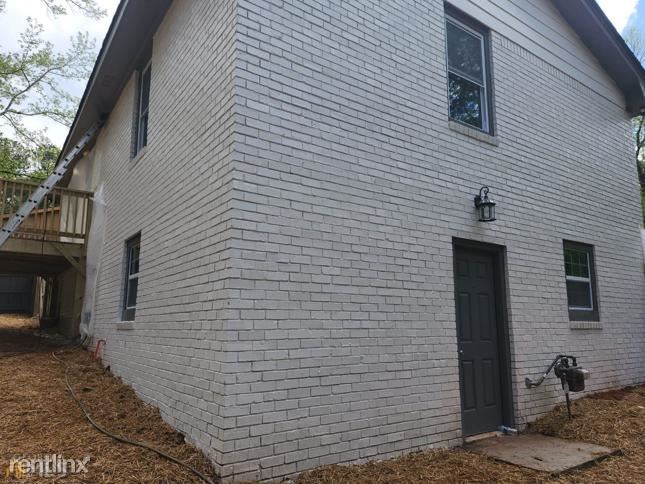 Building Photo - 5 br, 3 bath House - 1232 R SW Ox Drive