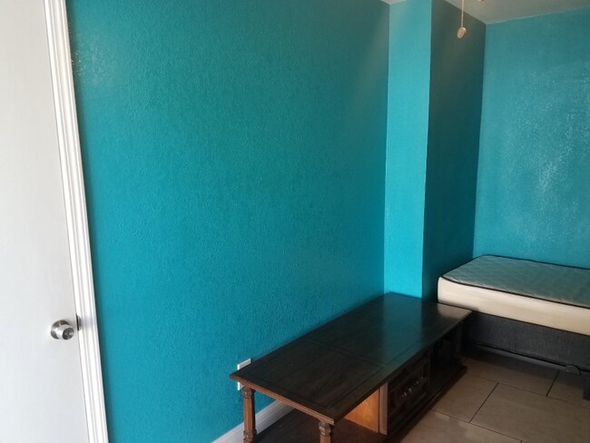 Foto del edificio - 2722 Blake St