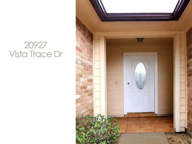 Building Photo - 20927 Vista Trace Dr
