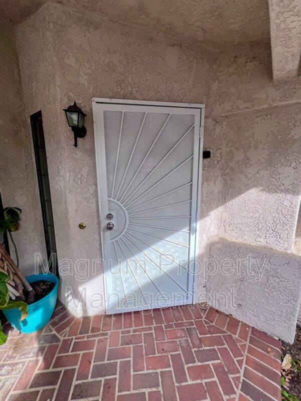 Foto del edificio - 39761 Rustic Glen Dr
