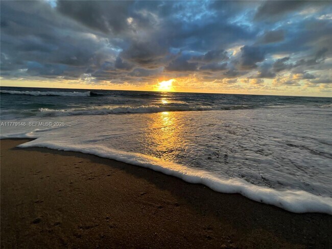 Foto del edificio - 125 S Ocean Ave