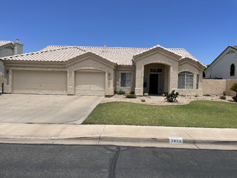 Foto principal - 2854 E Fairfield St