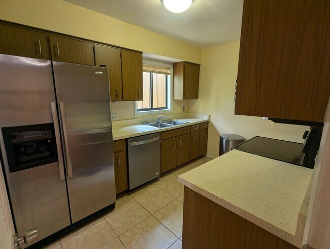 Building Photo - True Florida Living