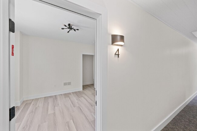Foto del edificio - 1295 Holmden Ave