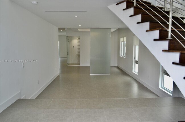 Building Photo - 8259 NW 34th St