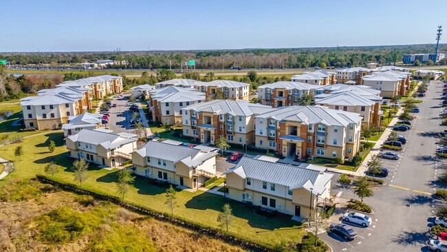 Building Photo - Vista Pines