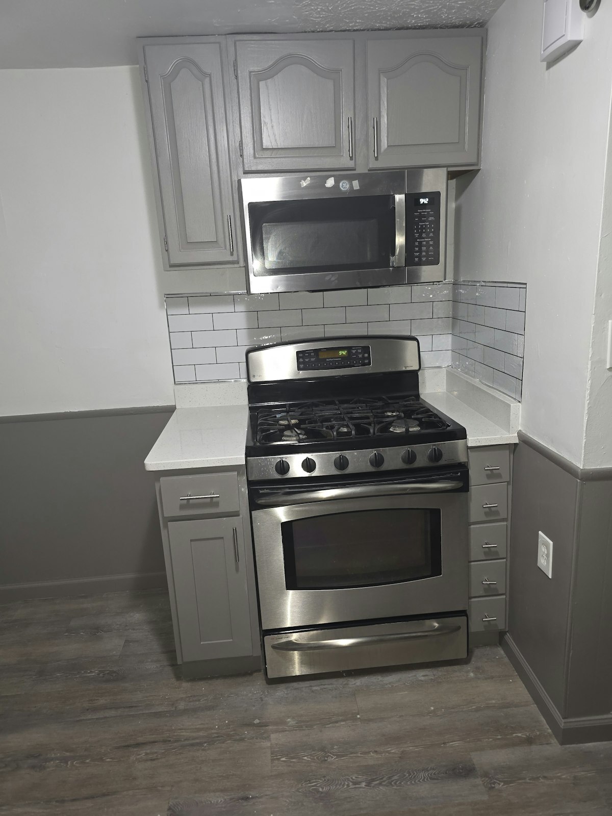 650 E 130th St Cleveland, OH 44108 – photo 3