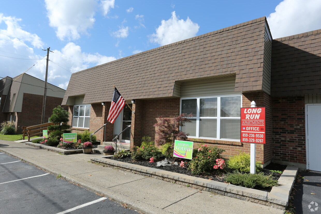 Long Run Community Restricted 301 N Hill N Dale St Danville