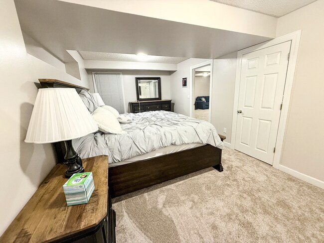 Foto del edificio - 1702 Garrison Pl