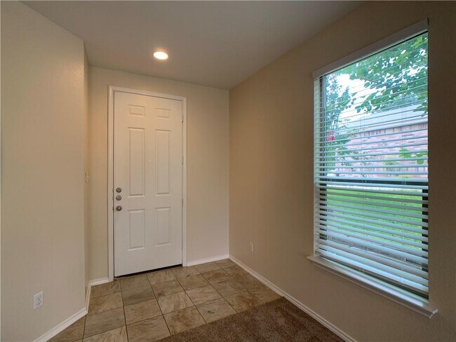 Building Photo - 133 Gina Dr