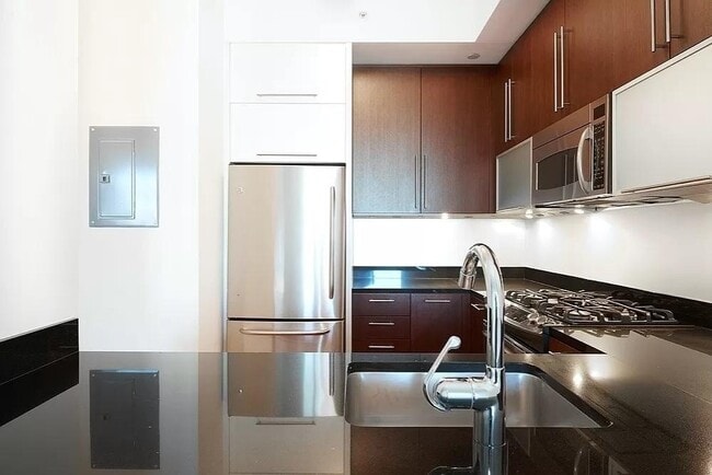 Foto del edificio - 100 Jay St