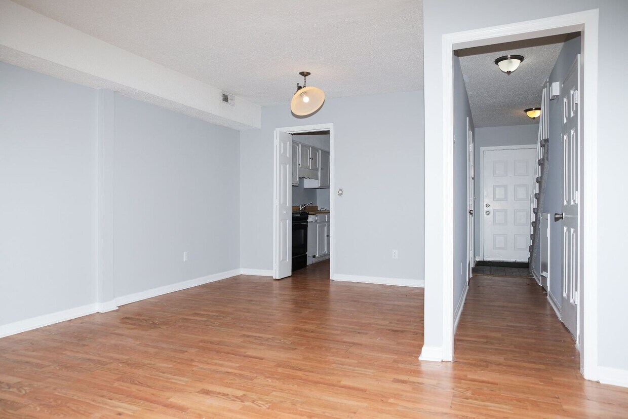Photo - 751 Center Street