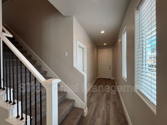 Foto del edificio - 857 S 4380 W