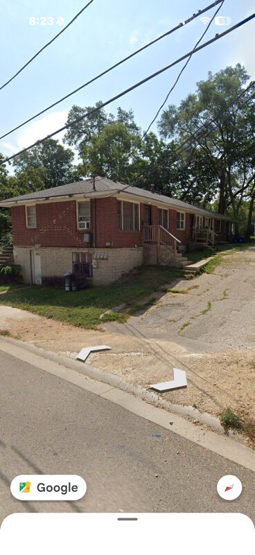 Foto del edificio - 328 Heath St