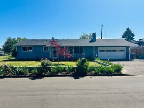 Building Photo - 7211 Ohio Dr