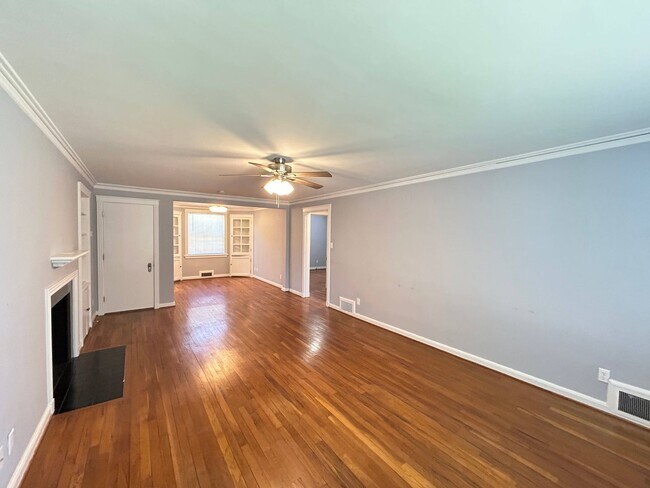 Building Photo - 2515 Shafor Blvd