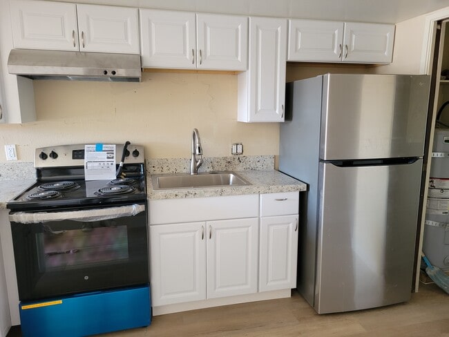 Foto del edificio - 3701 Thomas Ave