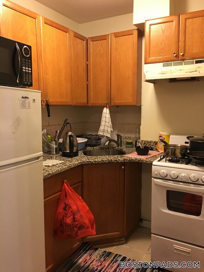 Foto del edificio - 171 Hemenway St