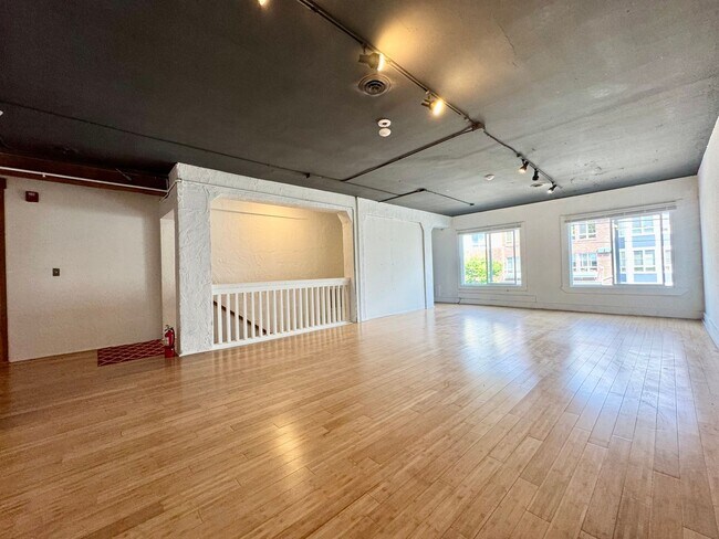 Foto del edificio - Queen Anne Loft Apartment
