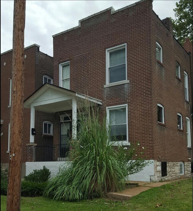 Building Photo - 8224 Virginia Ave