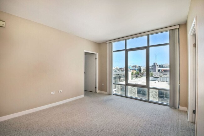 Foto del edificio - 425 W Beech St