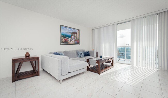 Foto del edificio - 3800 S Ocean Dr