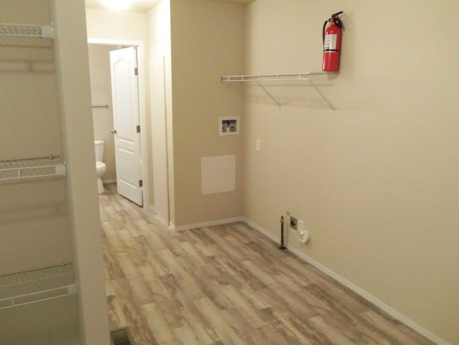 Building Photo - 11044 Quail Run Ct
