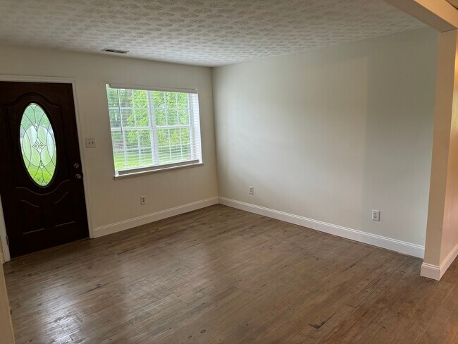 Building Photo - 4511 Lucasville-Minford Rd
