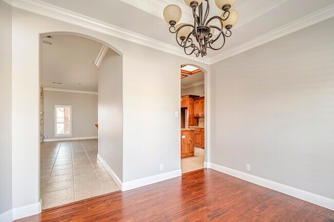 Foto del edificio - 2903 Savoy Pl