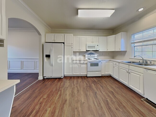 Building Photo - 141 Tortoise Ln