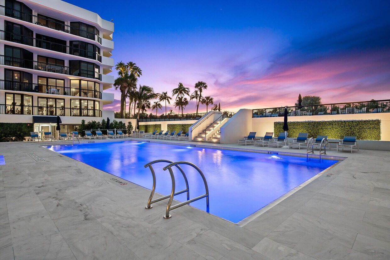 Primary Photo - 3140 S Ocean Blvd