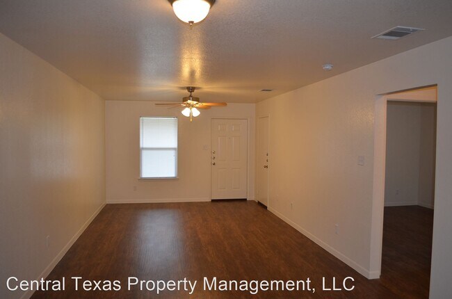 Building Photo - 403 S Mary Jo Dr