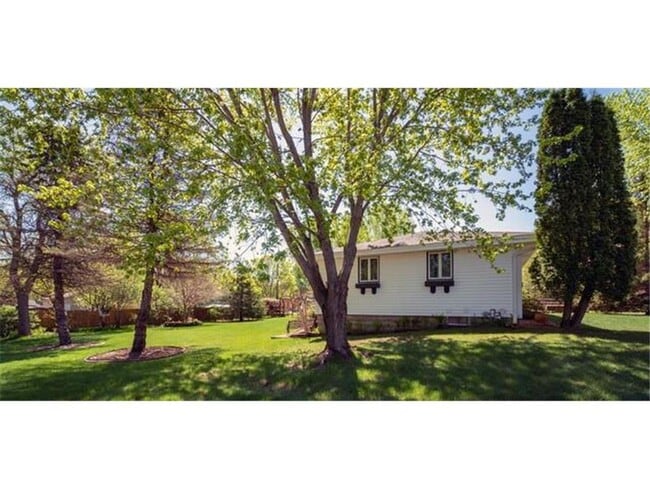 Building Photo - 5 br, 2 bath House - 14429 Vintage Street NW