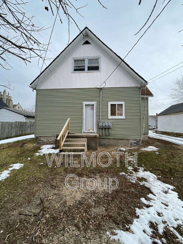 Building Photo - 610 S Gallatin St