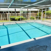 Building Photo - 4073 Lakespur Cir S