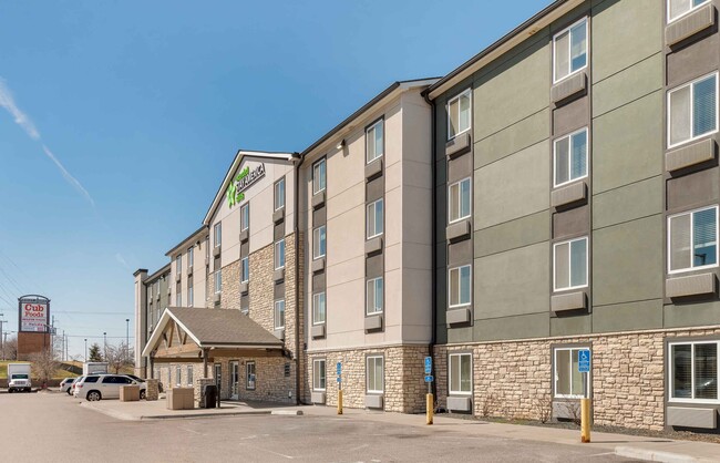 Exterior - Extended Stay America Suites Minneapolis