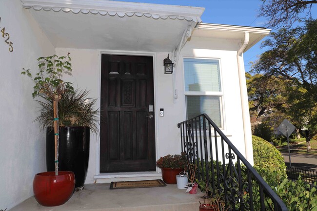 Foto del edificio - 1425 Selby Ave