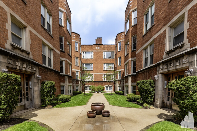 Foto del edificio - 1622 W Columbia Ave