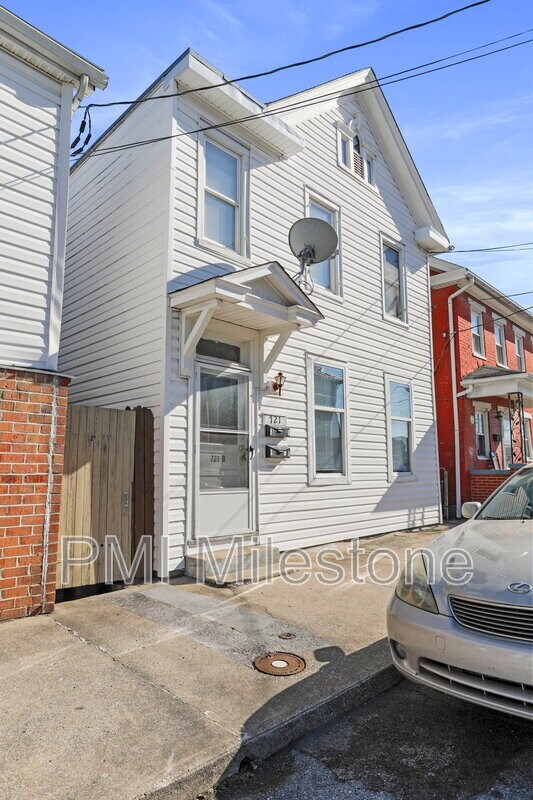 Foto del edificio - 721 2nd St