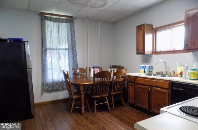 Building Photo - 514 Pruner St