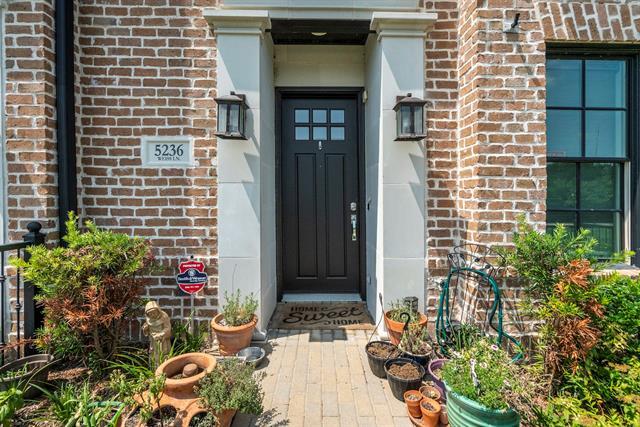 Foto del edificio - 5236 Weiss Ln