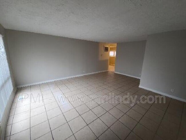 Building Photo - 3673 Celtic Dr