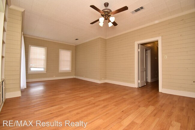 Building Photo - 4 br, 2 bath House - 705 W Georgia Ave